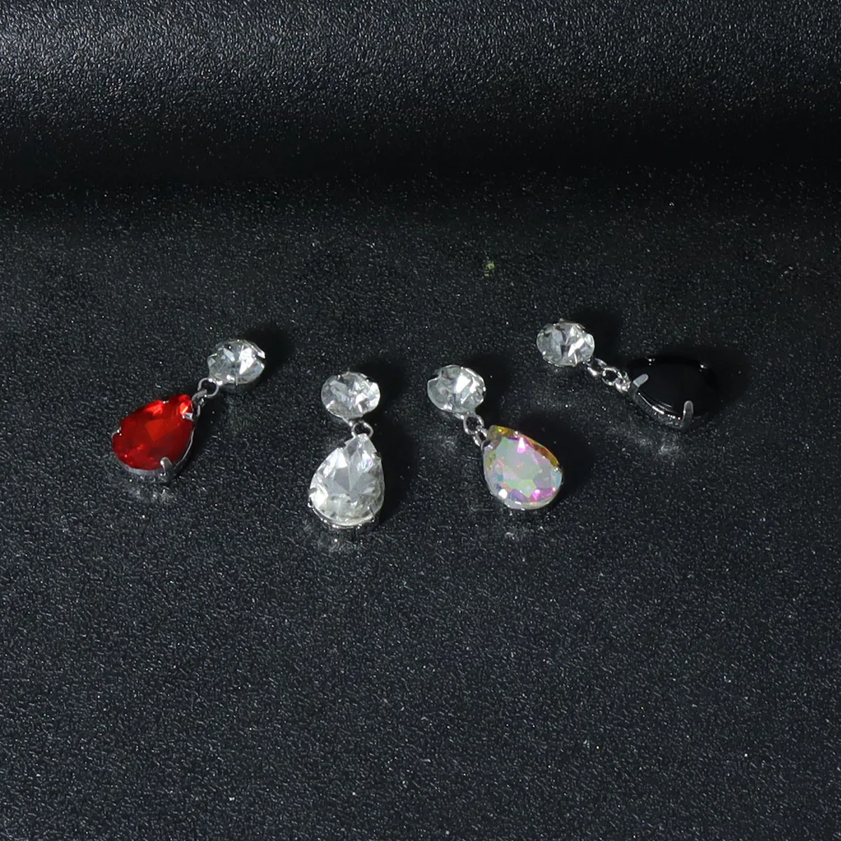 4-delig/waterdruppel type nave - Body Jewelry Metal Types recensie en prijs